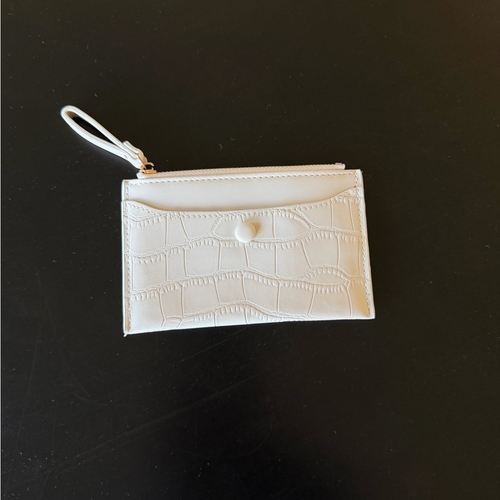 White Croc-Embossed Card Holder